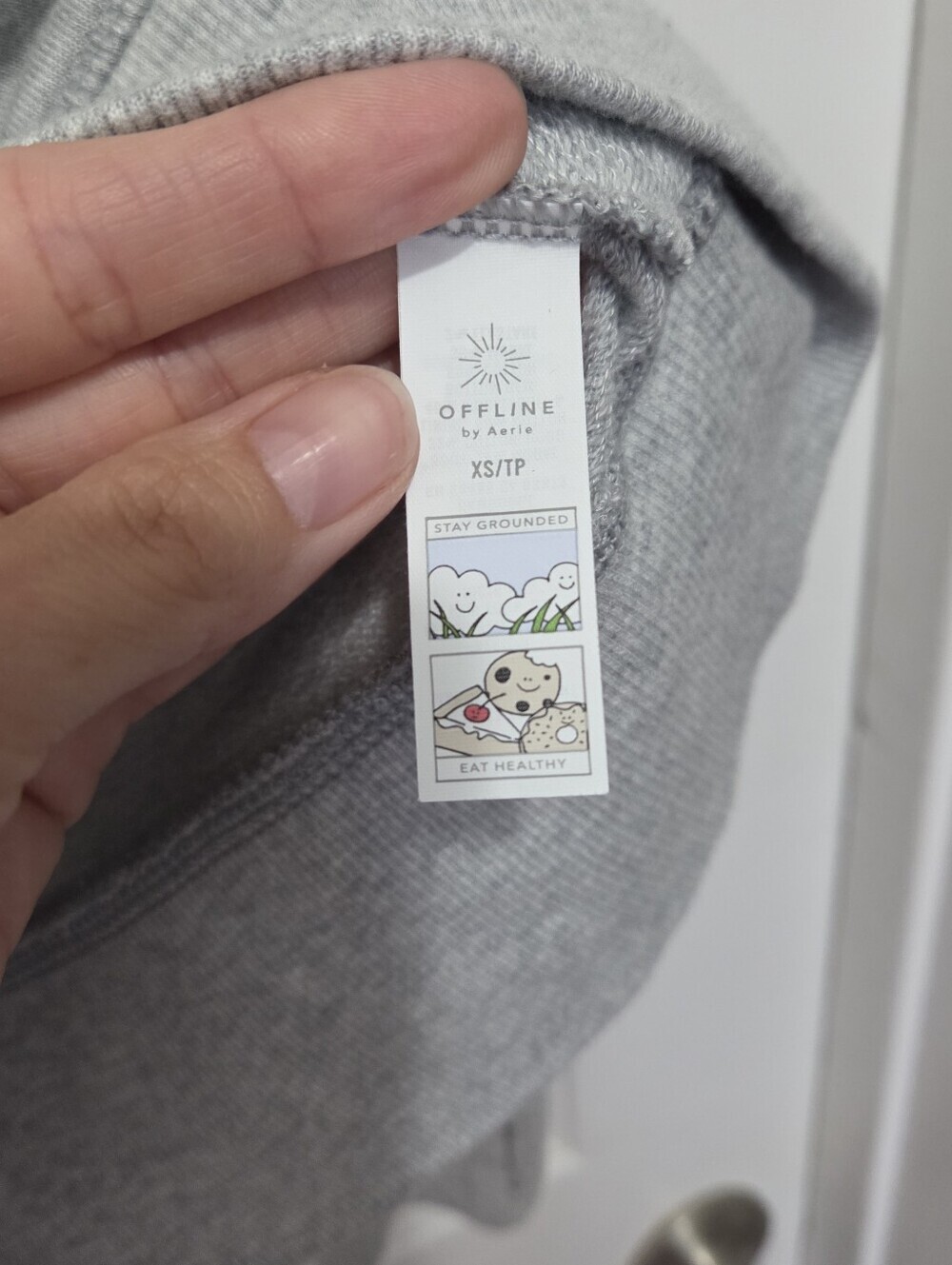 OFFLINE by Aerie Gray Full Zip Hoodie Terry Sweatshirt Sz XS Thumbhole Oversize - Picture 6 of 11
